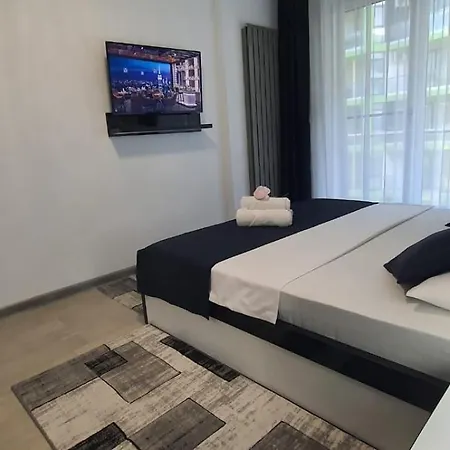 Alezzi Luxury Apartament Prima Linie La Mare Apartamento *