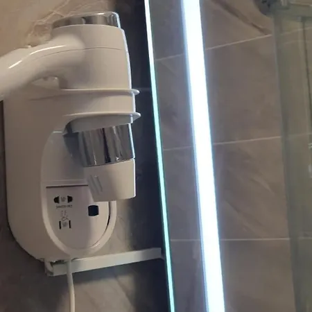 Alezzi Luxury Apartament Prima Linie La Mare *