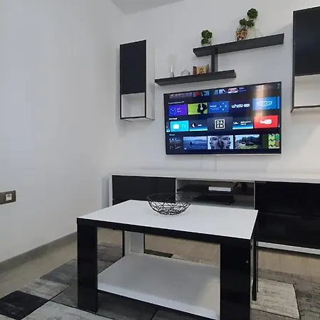 Alezzi Luxury Apartament Prima Linie La Mare